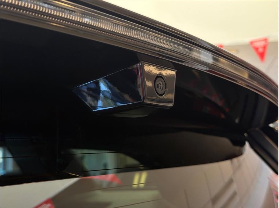 2023 Fisker Ocean One Sport Utility 4D