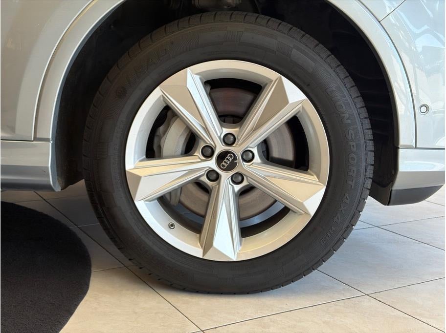 2024 Audi Q7 45 TFSI Premium Plus Sport Utility 4D