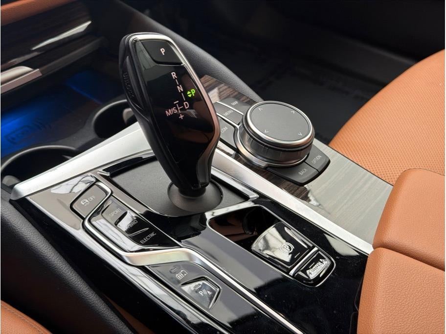 2023 BMW 5 Series 530e Sedan 4D