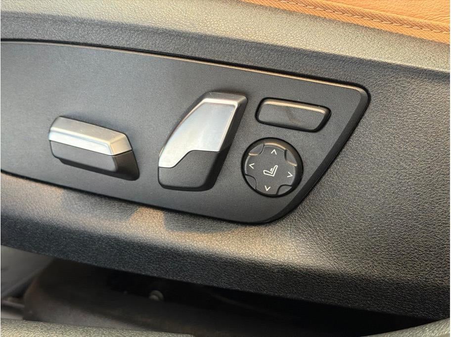 2023 BMW 5 Series 530e Sedan 4D