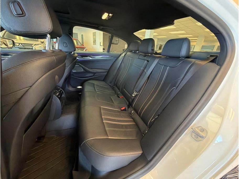 2021 BMW 5 Series 540i Sedan 4D
