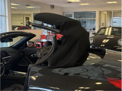 2022 BMW Z4 sDrive 30i Roadster 2D