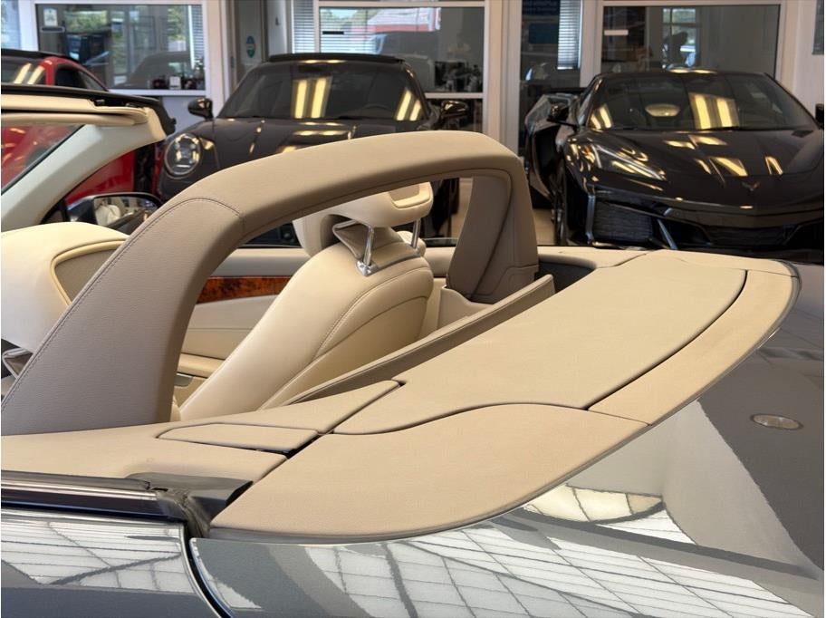 2009 Mercedes-Benz SL-Class SL 550 Roadster 2D