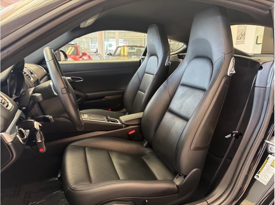 2016 Porsche Cayman Coupe 2D