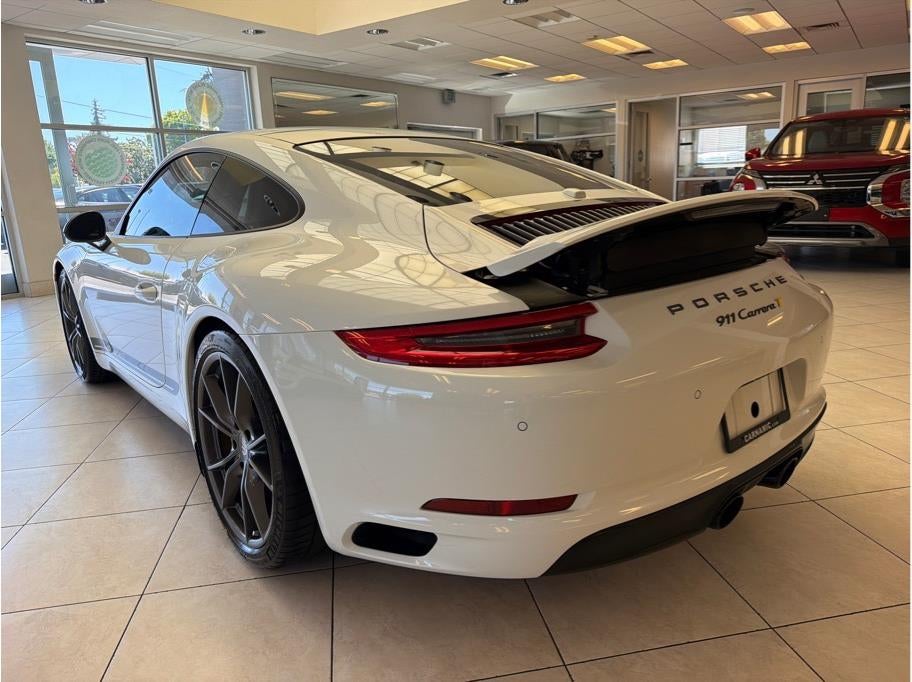 2019 Porsche 911 Carrera T Coupe 2D