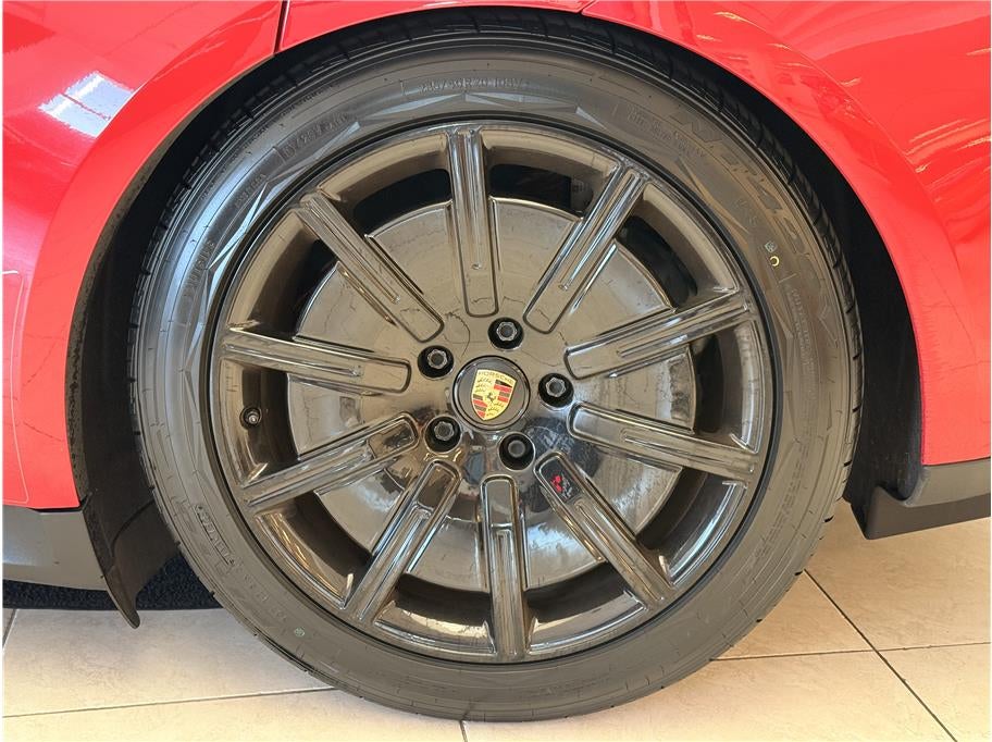 2022 Porsche Taycan Sedan 4D