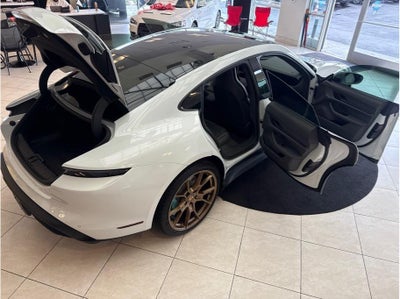 2023 Porsche Taycan Sedan 4D