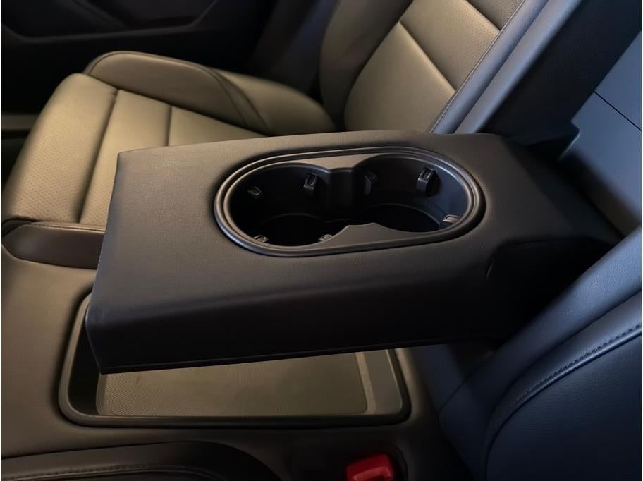 2023 Porsche Taycan Sedan 4D