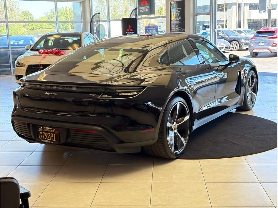 2023 Porsche Taycan Sedan 4D