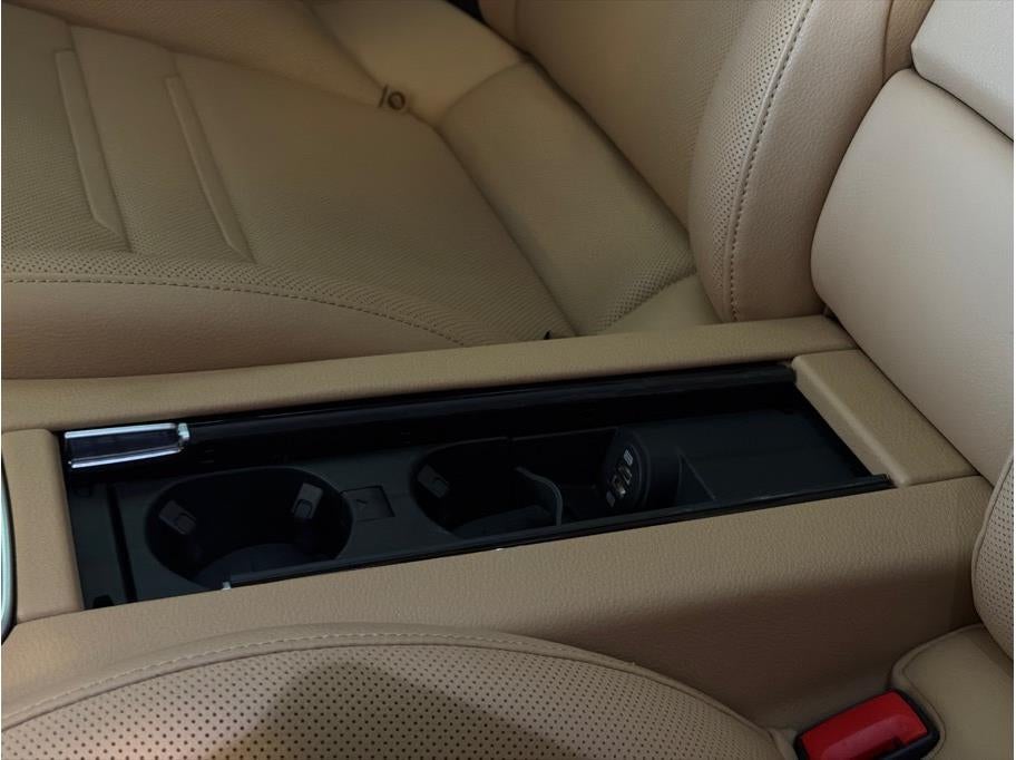 2019 Porsche Panamera 4 E-Hybrid Sedan 4D