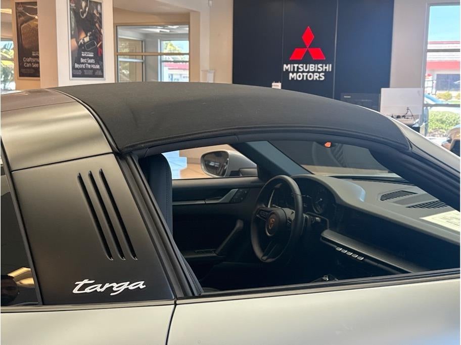 2024 Porsche 911 Targa 4S Coupe 2D