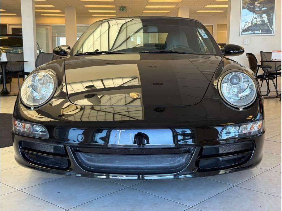 2005 Porsche 911 Carrera S Cabriolet 2D
