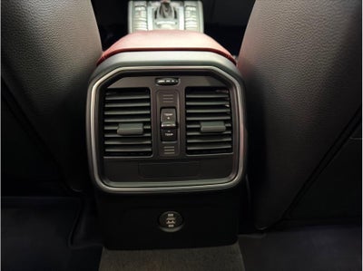 2019 Porsche Macan Sport Utility 4D