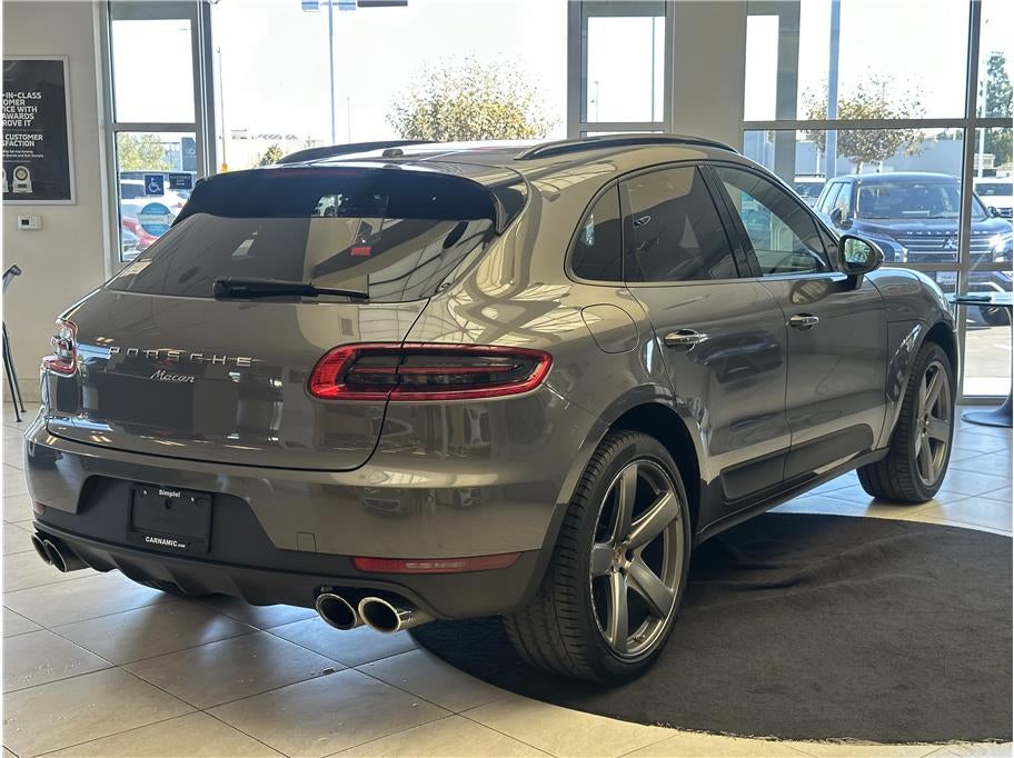 2018 Porsche Macan Sport Edition Sport Utility 4D
