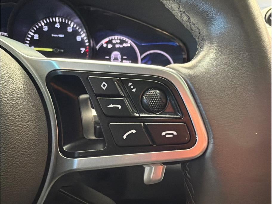 2021 Porsche Cayenne E-Hybrid Sport Utility 4D