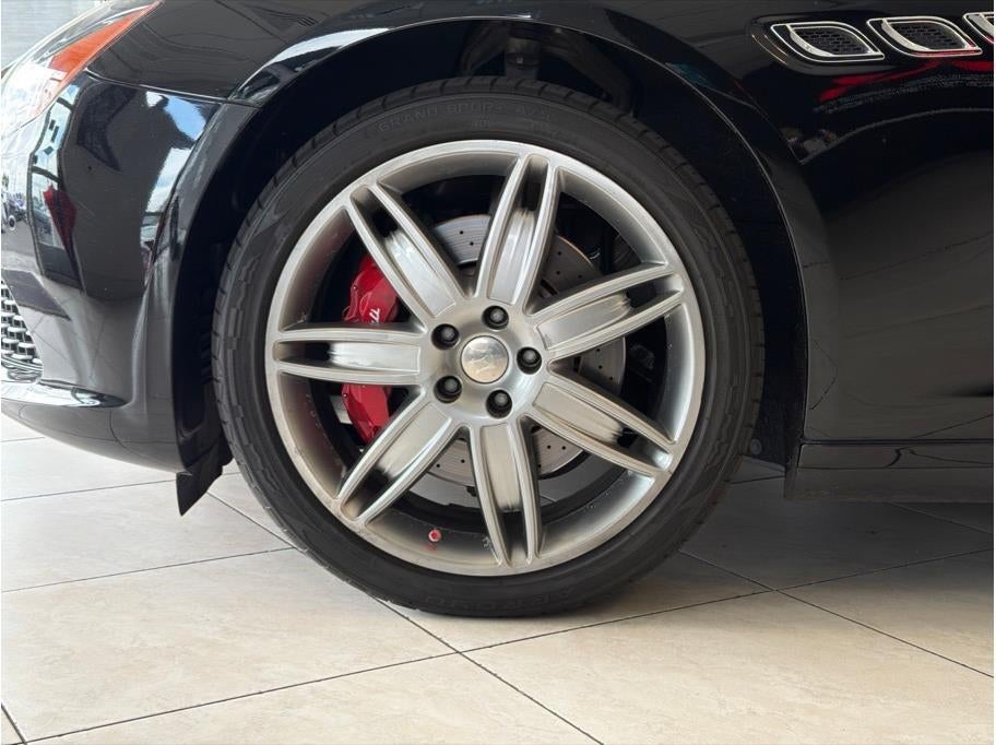 2018 Maserati Quattroporte S Sedan 4D