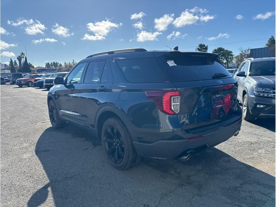 2023 Ford Explorer ST-Line Sport Utility 4D