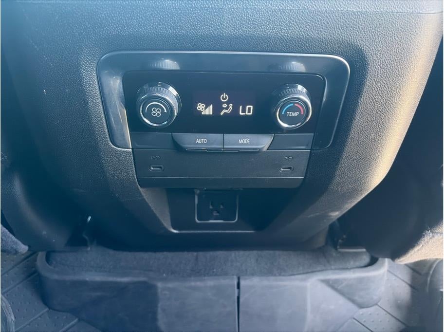 2025 Chevrolet Suburban RST Sport Utility 4D