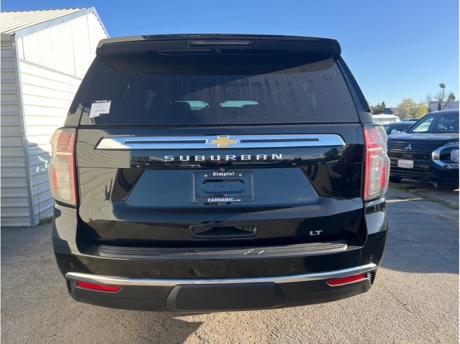 2024 Chevrolet Suburban LT Sport Utility 4D