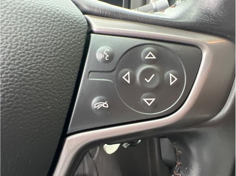 2022 GMC Canyon Crew Cab AT4 Pickup 4D 5 ft