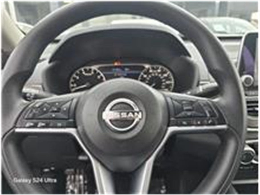 2024 Nissan Altima 2.5 SV Sedan 4D