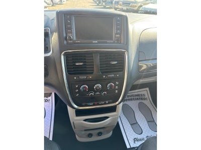 2017 Dodge Grand Caravan Passenger SE Minivan 4D