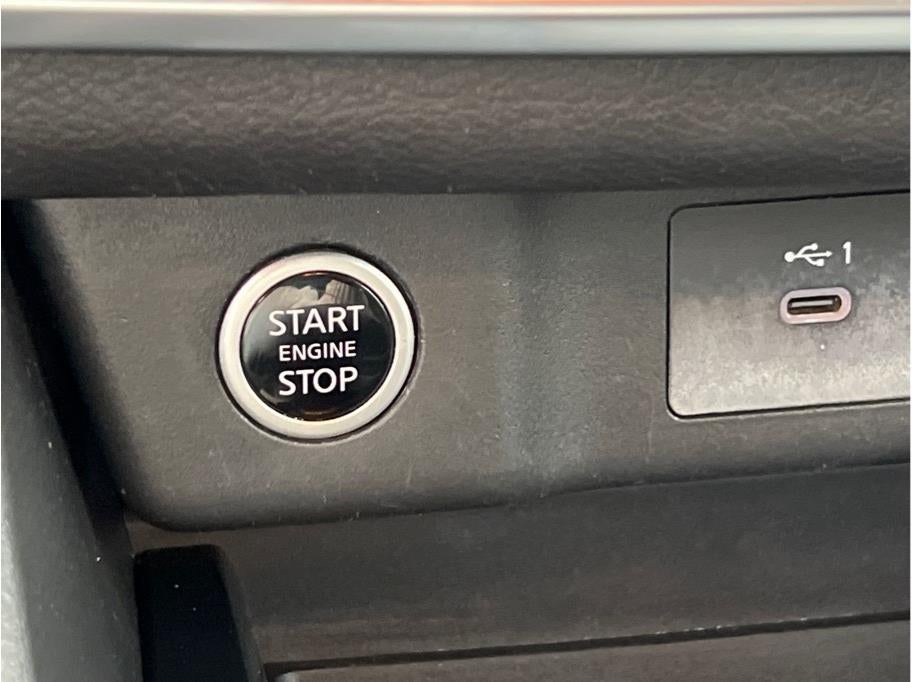 2023 Nissan Rogue SV (2023.5) Sport Utility 4D