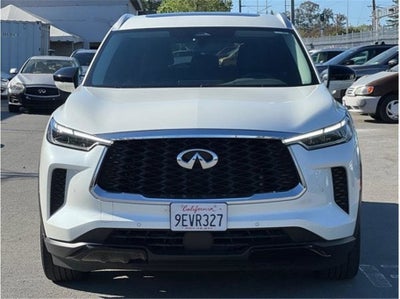2023 INFINITI QX60 LUXE Sport Utility 4D