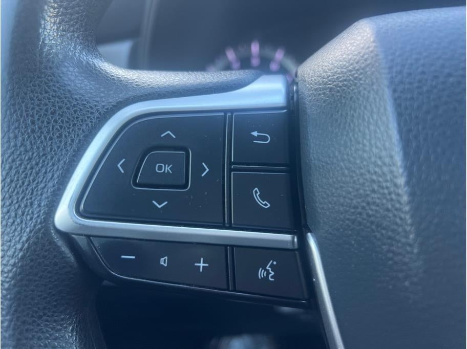 2022 Toyota Highlander L Sport Utility 4D