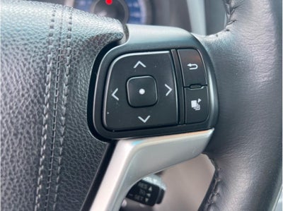 2016 Toyota Sienna XLE Minivan 4D
