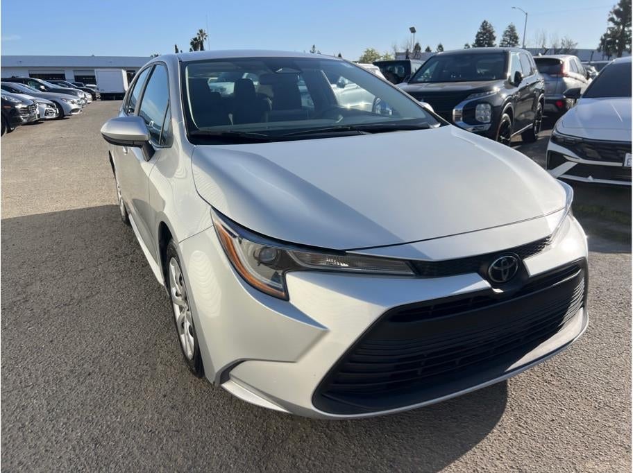 2024 Toyota Corolla LE Sedan 4D