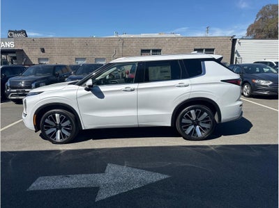2025 Mitsubishi Outlander SEL Sport Utility 4D