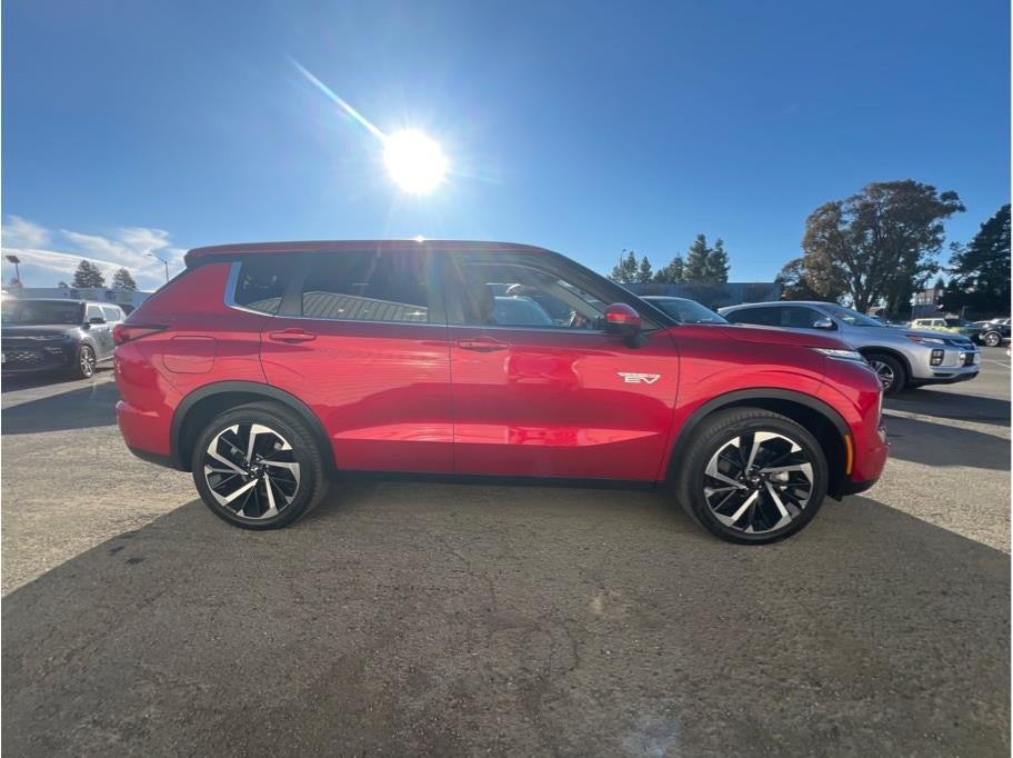 2024 Mitsubishi Outlander PHEV SE Sport Utility 4D