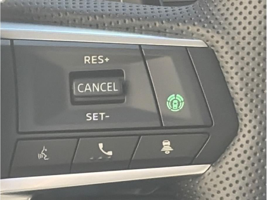 2025 Mitsubishi Outlander PHEV SEL