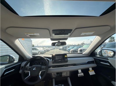 2025 Mitsubishi Outlander PHEV SEL