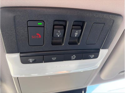 2025 Mitsubishi Outlander PHEV SEL