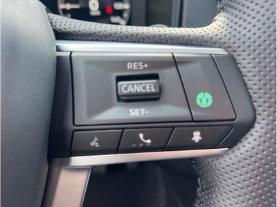 2025 Mitsubishi Outlander PHEV SEL