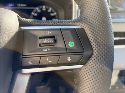 2025 Mitsubishi Outlander PHEV SEL