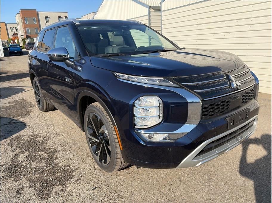2025 Mitsubishi Outlander PHEV SEL