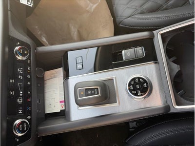 2025 Mitsubishi Outlander PHEV SEL