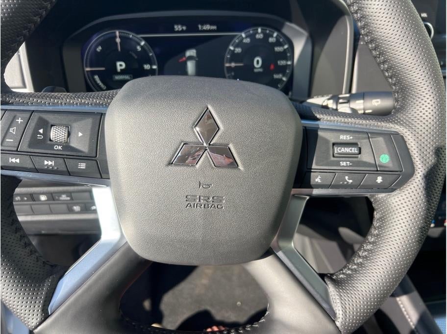 2025 Mitsubishi Outlander PHEV SEL