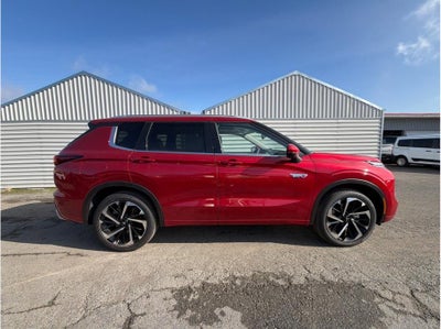 2025 Mitsubishi Outlander PHEV SEL