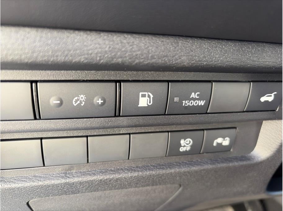 2025 Mitsubishi Outlander PHEV SEL