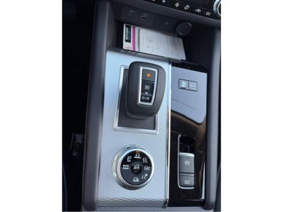 2025 Mitsubishi Outlander PHEV SEL