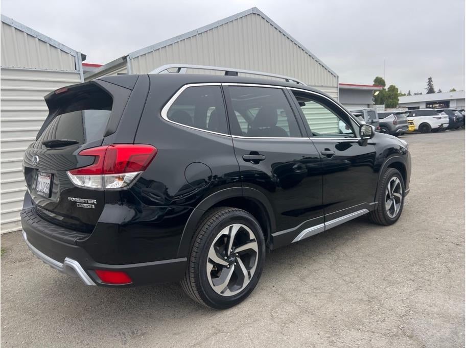 2024 Subaru Forester Touring Sport Utility 4D