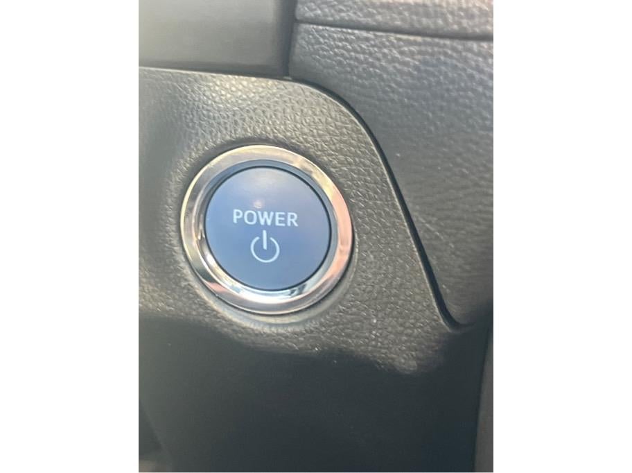 2022 Toyota RAV4 Hybrid XLE Sport Utility 4D