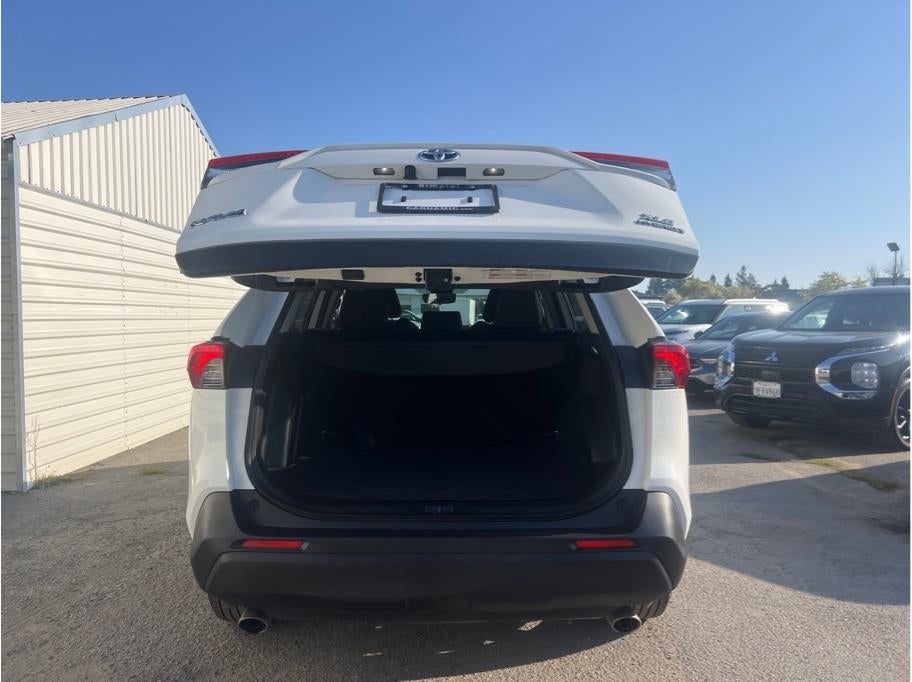 2022 Toyota RAV4 Hybrid XLE Sport Utility 4D
