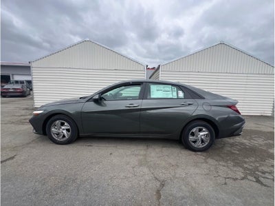 2026 Hyundai Elantra SE Sedan 4D