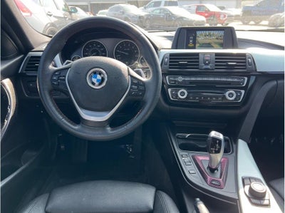 2018 BMW 3 Series 330e iPerformance Sedan 4D