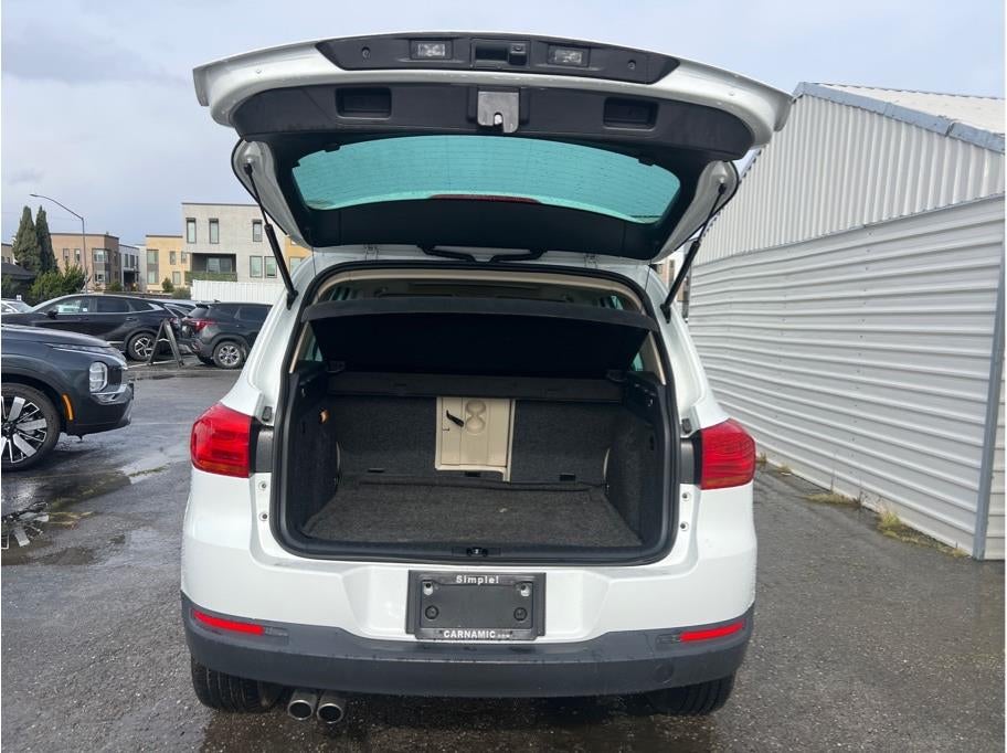 2015 Volkswagen Tiguan 2.0T SEL Sport Utility 4D